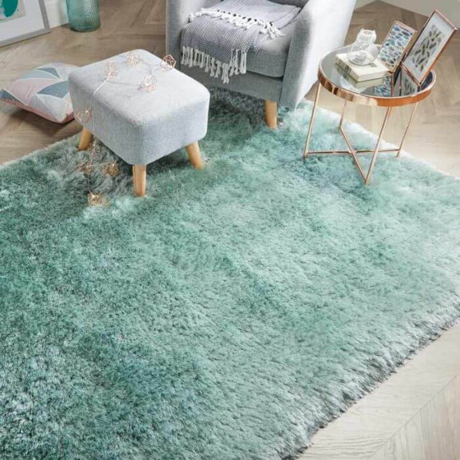 Buy Premium Quality Green Carpets Online in Dubai, Abu Dhabi & UAE